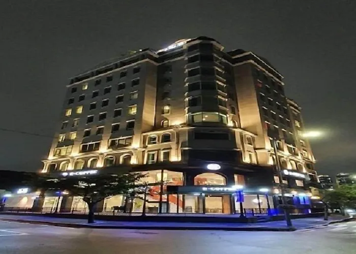 Hotel Ag405 3*